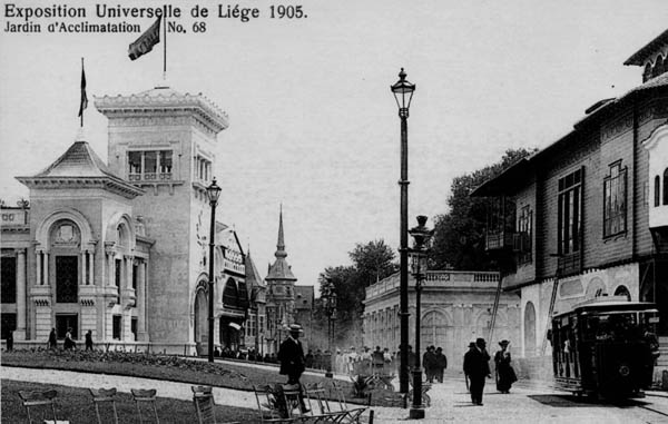 Liege Expo 1905 - Une double rangée de Palais