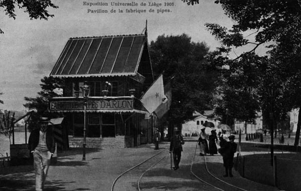 Liege Expo 1905 - Fabrique de Pipes devant l'embarcadère des gondoles